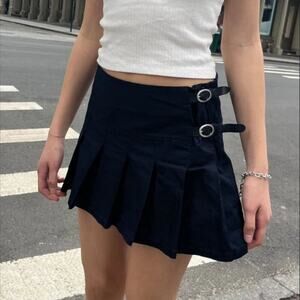 Brandy Melville Kim Buckle School Girl Navy Blue Pleated Mini Skirt